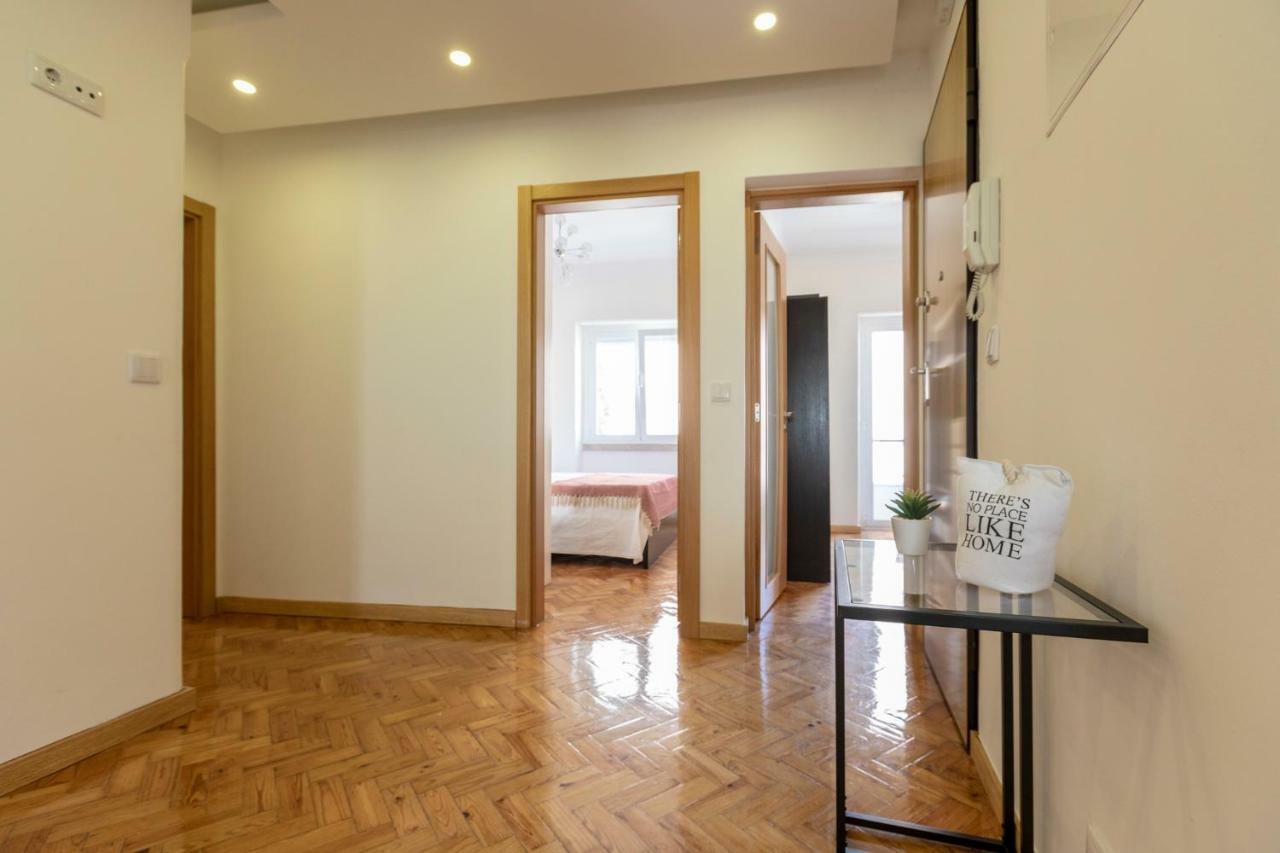 Like-Home-T3 Apt-Campolide, Near Amoreiras Mall Lisbon Luaran gambar